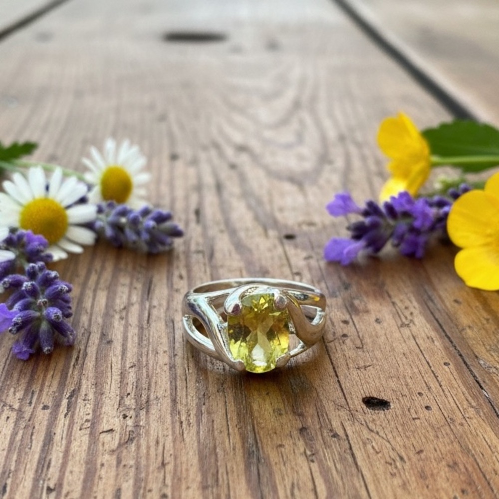 Sterling Silver and Yellow Gemstone Ring